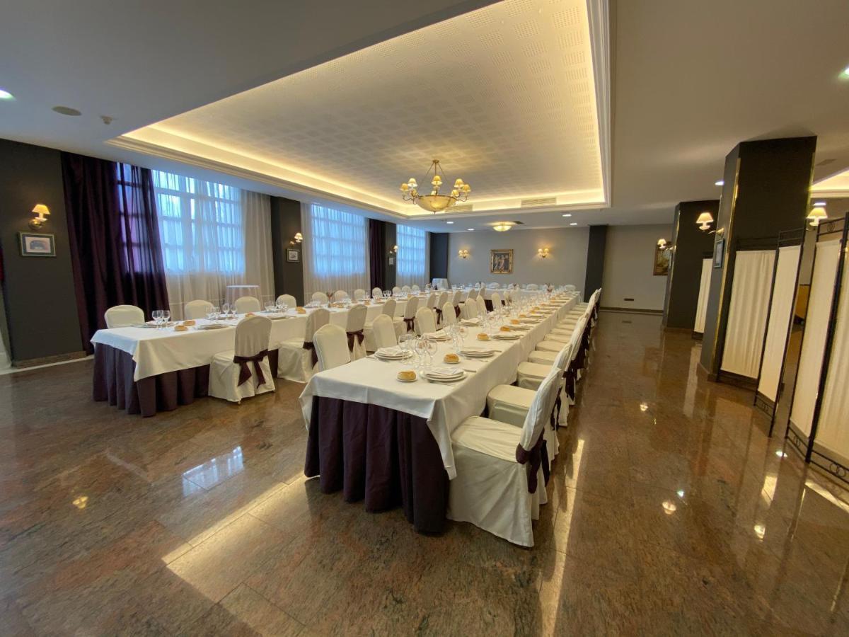 Hotel Lasa Sport Valladolid Kültér fotó