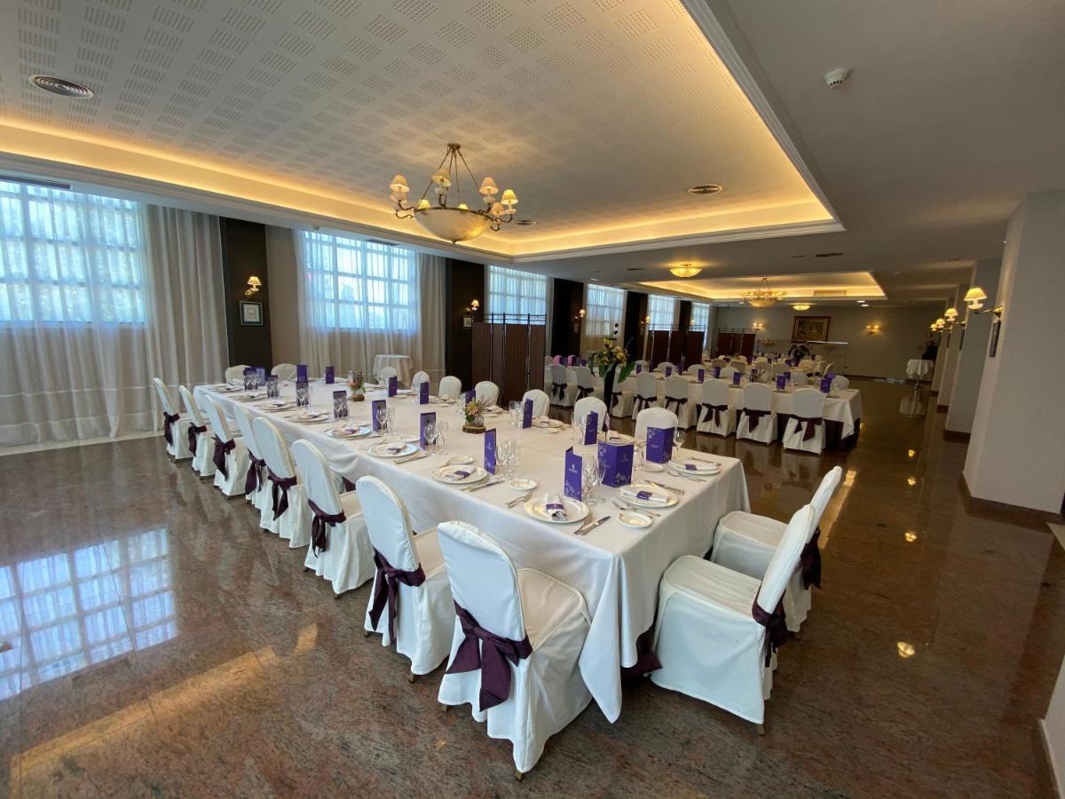 Hotel Lasa Sport Valladolid Kültér fotó