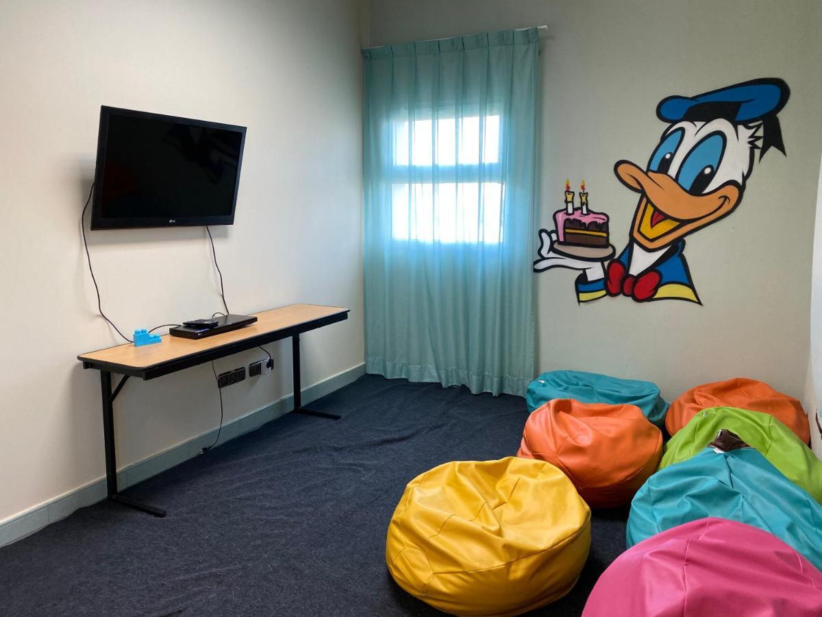 Hotel Lasa Sport Valladolid Kültér fotó