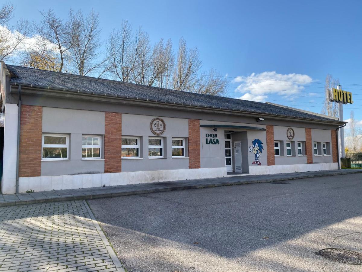 Hotel Lasa Sport Valladolid Kültér fotó