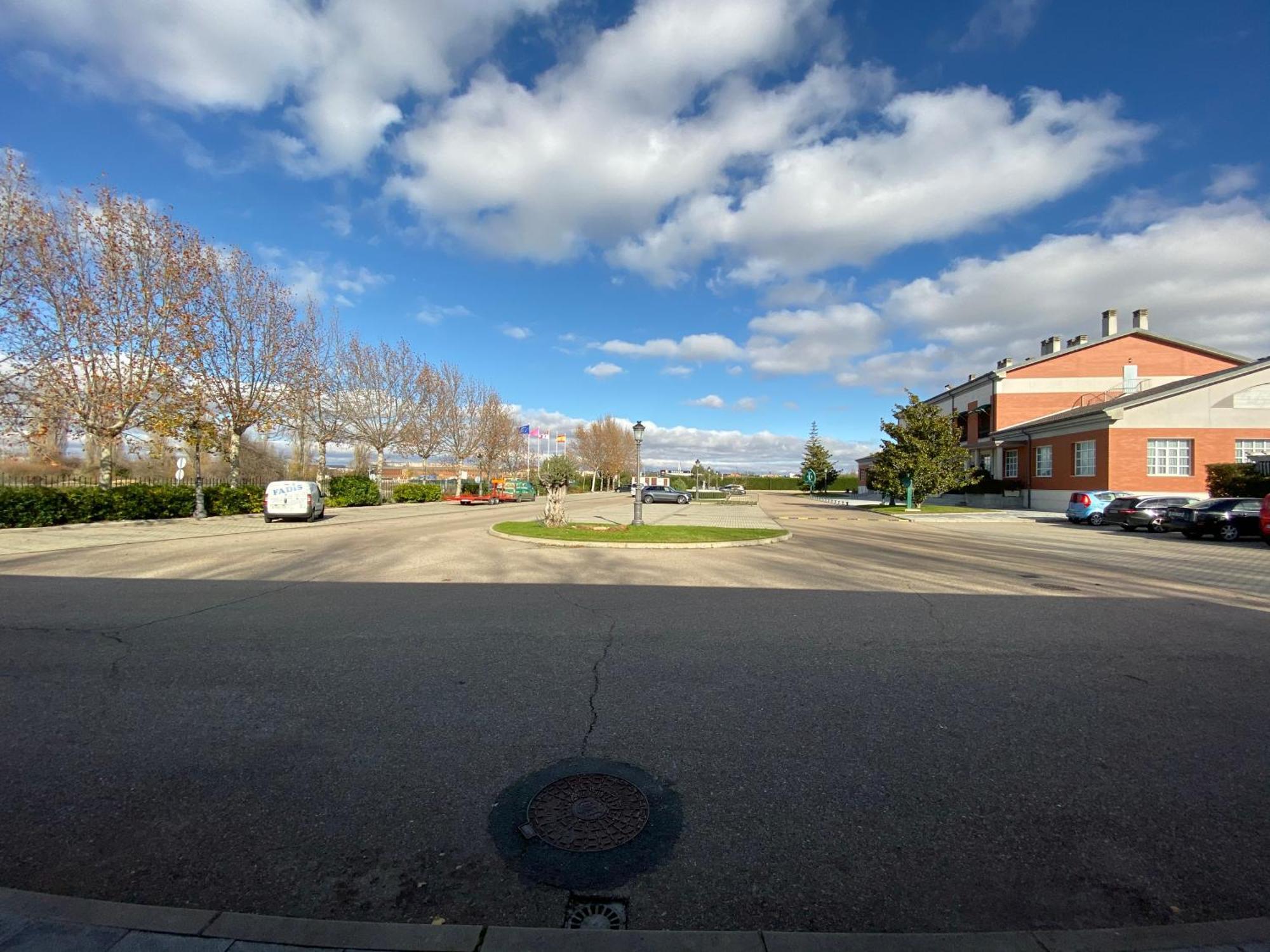 Hotel Lasa Sport Valladolid Kültér fotó